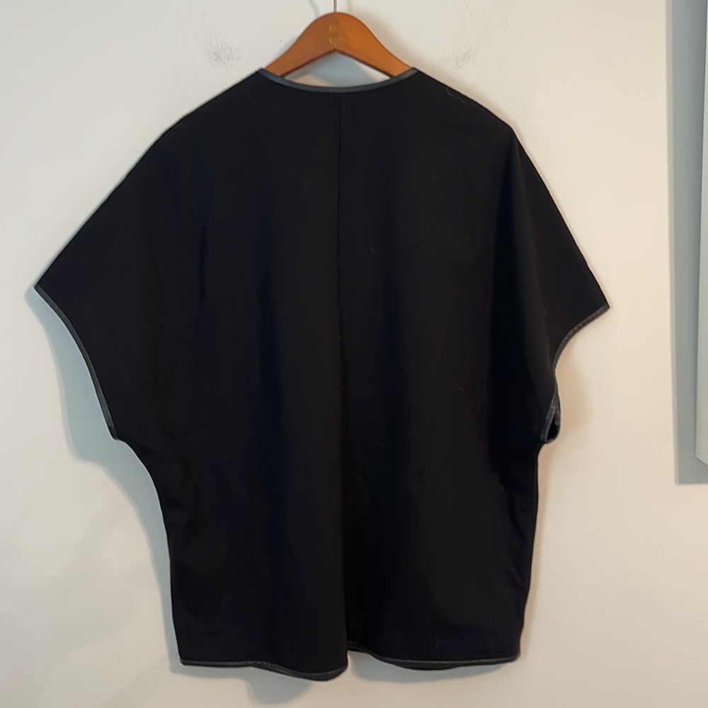 Lafayette 148 chic black zip up top oversized small - Picture 5 of 7